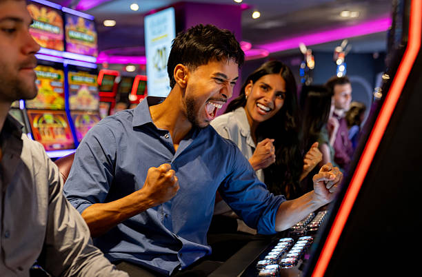 Live-dealer table statistics on mcd99 showing baccarat, roulette, and Dragon Tiger outcomes
